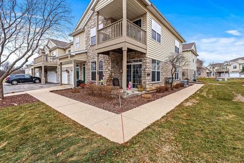 a-N16W26532 Meadowgrass Circle, Pewaukee, WI, 53072 | Card Image