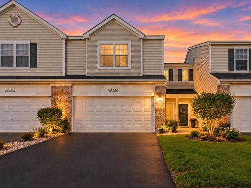15250 Kenmare Cir, Manhattan, IL, 60442-1440 | Card Image
