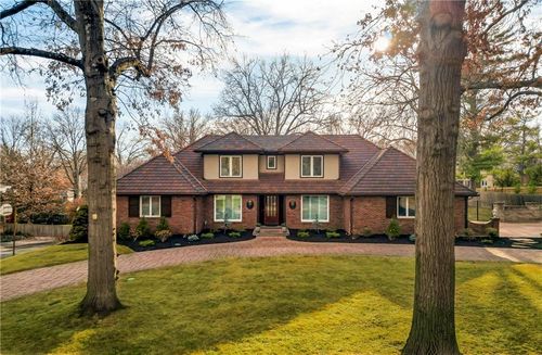 5209 W 83rd Ter, Prairie Village, KS, 66207-1702 | Card Image