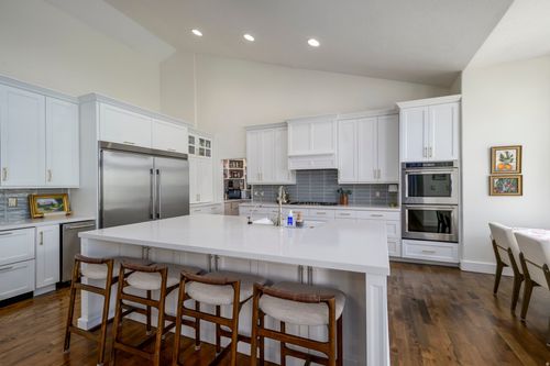 13202 S Sunset Glen Way, Draper, UT, 84020-7827 | Card Image