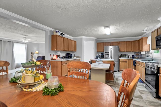 320 E Poplar | Image 14