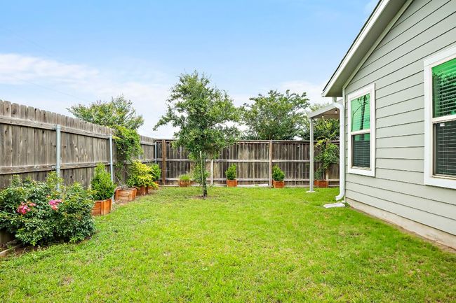 8201 Mc Kamy Dr, House other with 3 bedrooms, 2 bathrooms and 2 parking in Austin TX | Image 26