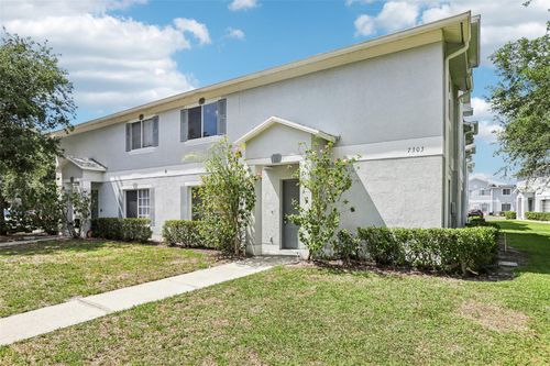 7303 E Bank Dr, TAMPA, FL, 33617-7324 | Card Image