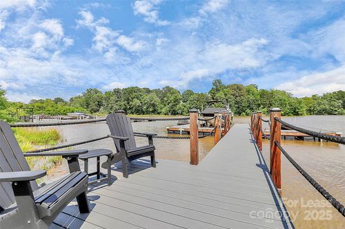 136 Preston Rd, Mooresville, NC, 28117-8451 | Card Image