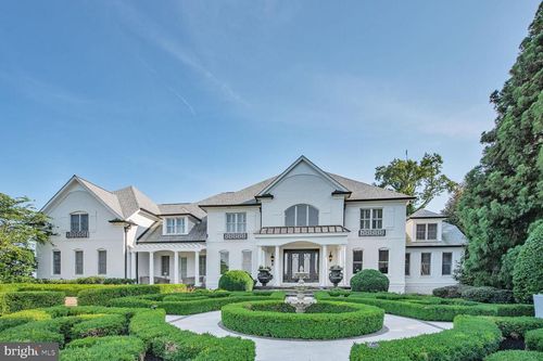 16717 Whirlaway Ct, LEESBURG, VA, 20176-7182 | Card Image