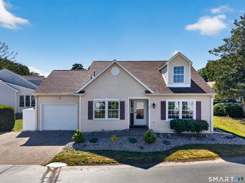 15-15 Silverbrook Ln, Clinton, CT, 06413-1707 | Card Image