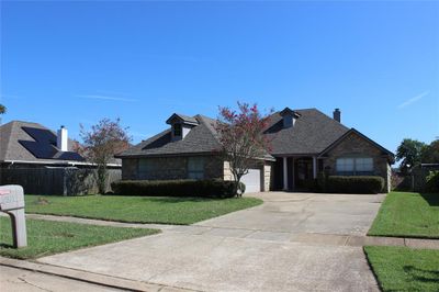 5903 Hollyhock Lane, House other with 3 bedrooms, 2 bathrooms and null parking in Bossier City LA | Image 3