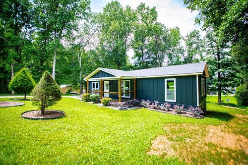 60 Knob Ave, Carrollton, GA, 30116-7021 | Card Image