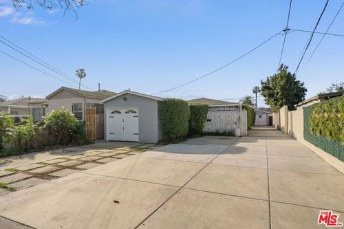 3944 W 111th Pl, Inglewood, CA, 90303 | Card Image