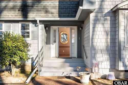 800 W Kitty Hawk Road, Kitty Hawk, NC, 27949 | Card Image