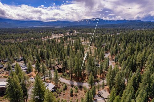 11301 China Camp Rd, Truckee, CA, 96161-2706 | Card Image