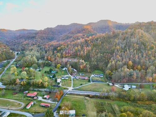 9999 Highway 3451, Dayhoit, KY, 40824 | Card Image