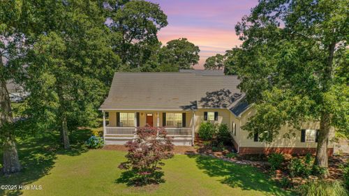 592 Arnolds Beach Rd, Roper, NC, 27970-9539 | Card Image