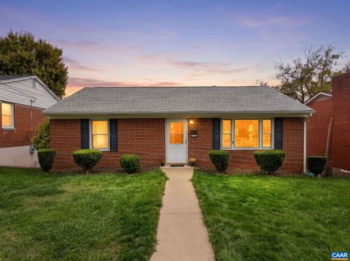 1005 Baylor St, Staunton, VA, 24401 | Card Image