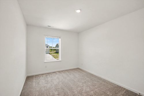 889 Parkside Blvd, Portland, TN, 37148-2205 | Card Image