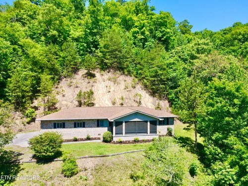 454 Wildcat Hollow Rd, New Tazewell, TN, 37825-6356 | Card Image