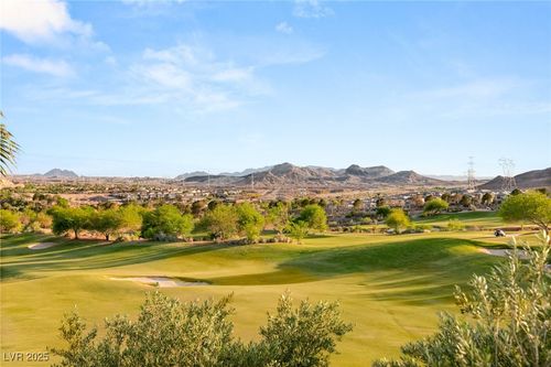 21 Avenida Sorrento, Henderson, NV, 89011-3204 | Card Image