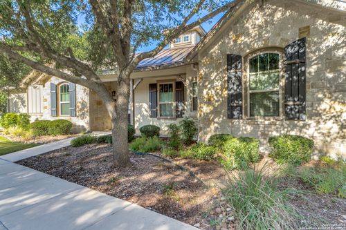 144 Village Park Dr, Boerne, TX, 78006-1862 | Card Image