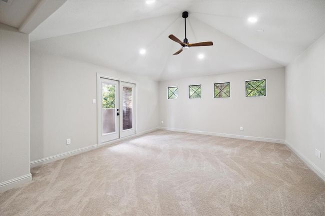 2nd Floor Gameroom / Media Room / Flex | Image 37
