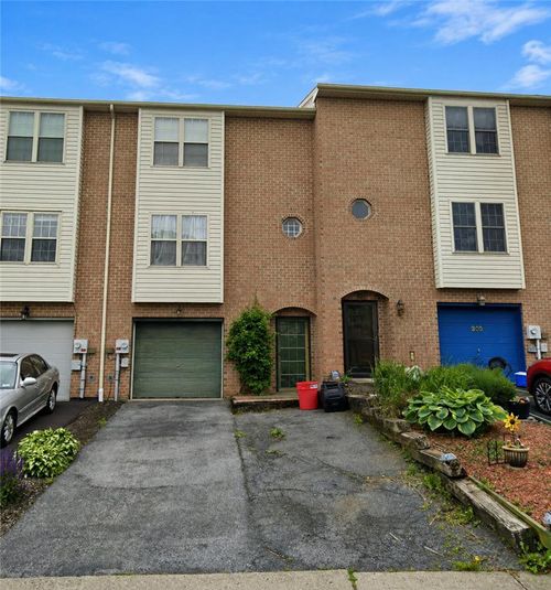 302 Ridgeview Drive, Alburtis Boro, PA, 18011 | Card Image