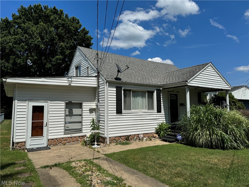 34th St, Parkersburg, WV 26104