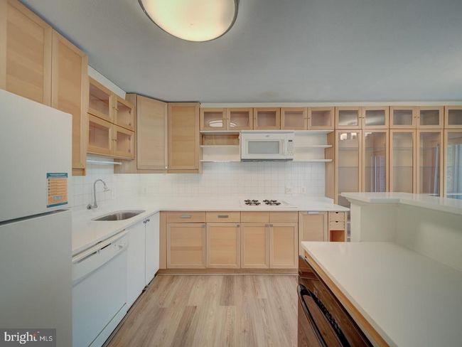 APT-101 - 5017 7 Th Rd S, Condo with 2 bedrooms, 2 bathrooms and null parking in ARLINGTON VA | Image 17