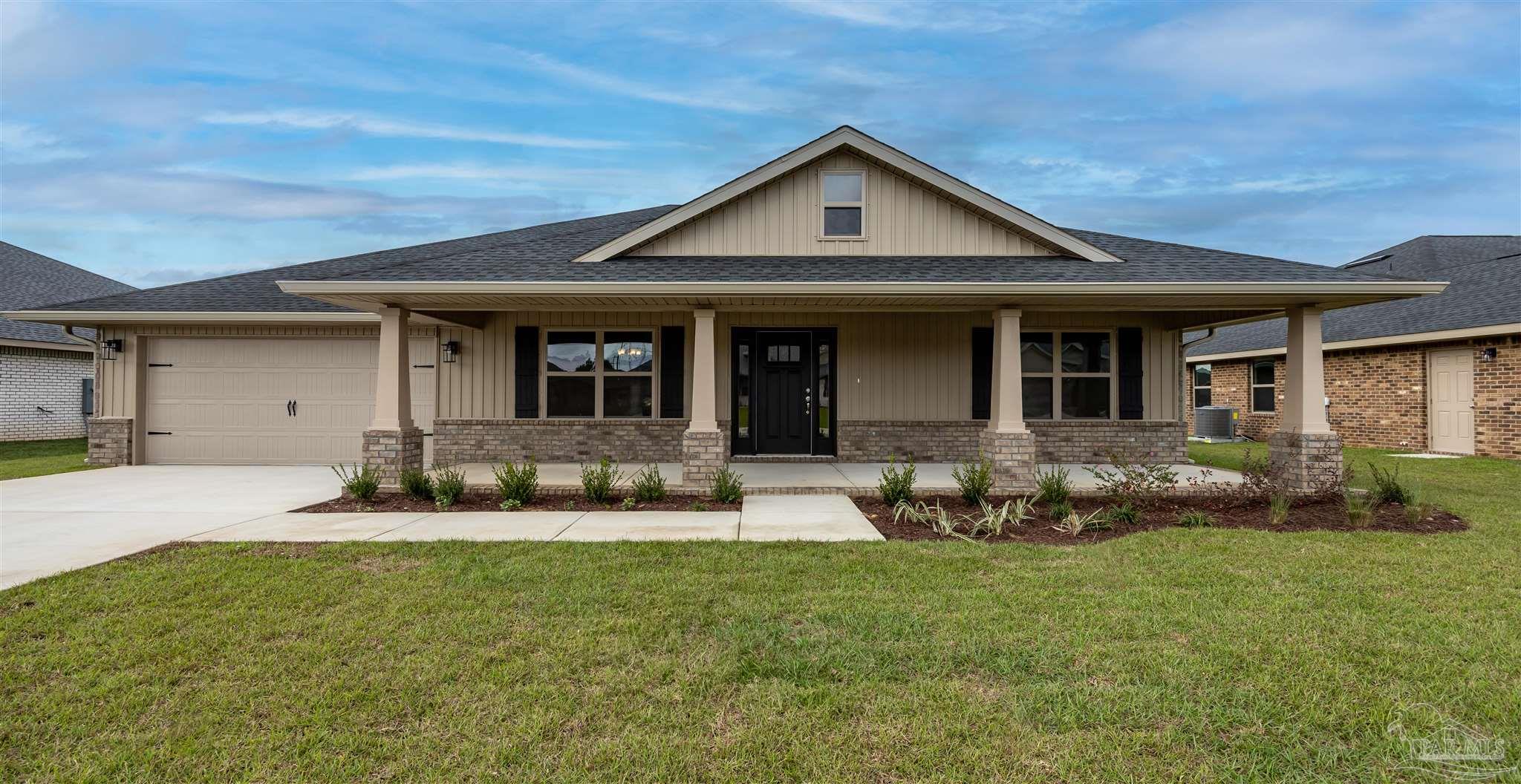 Pineapple Dr, Milton, FL 32570