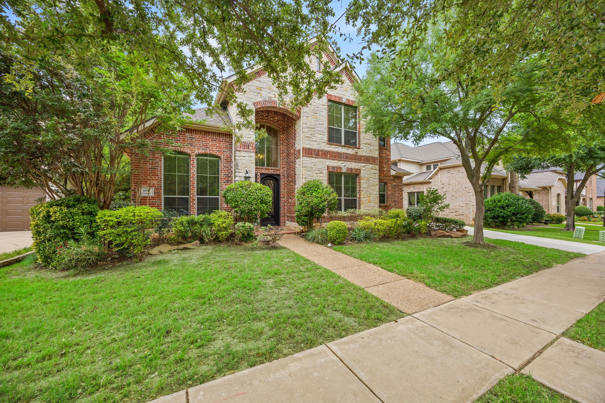 Residential in Lantana 4