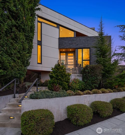 1400 Olympic Way W, Seattle, WA, 98119-3481 | Card Image