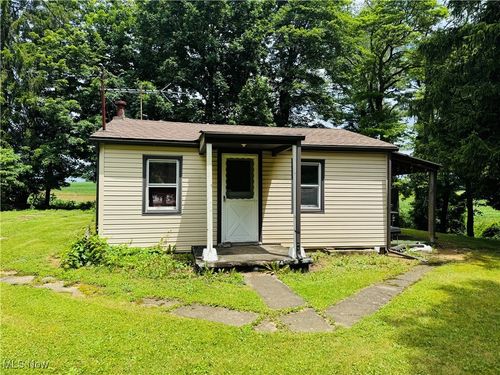 26773 Idlewood Ln, Piedmont, OH, 43983-9609 | Card Image