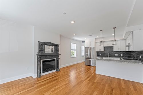 1-48-50 Water St, North Andover, MA, 01845-2500 | Card Image