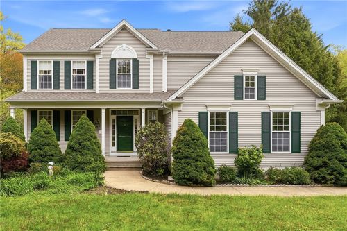52 Haggarty Hill Rd, Saunderstown, RI, 02874-2025 | Card Image
