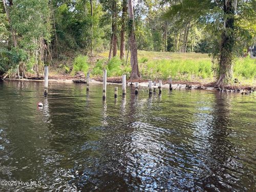 2321-B Chinquapin Rd, New Bern, NC, 28562 | Card Image