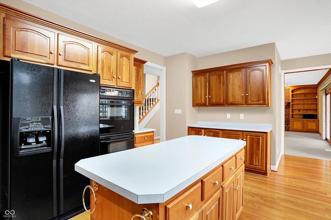 Kitchen looking thru to Great Rm | Image 14