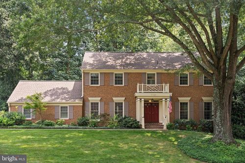 7707 Crossover Dr, MCLEAN, VA, 22102-2507 | Card Image