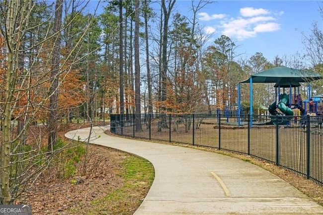 5018 Shadow Glen Ct, House other with 5 bedrooms, 3 bathrooms and 2 parking in Atlanta GA | Image 68