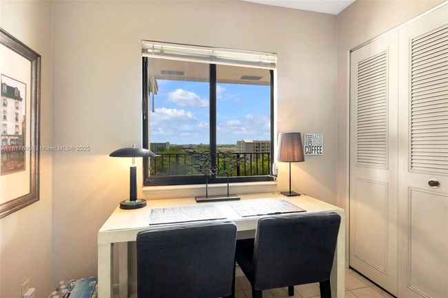 APT-904 - 2206 S Cypress Bend Dr, Condo with 1 bedrooms, 2 bathrooms and null parking in Pompano Beach FL | Image 20