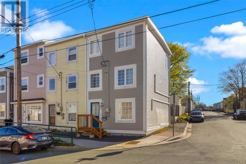 49 Feild St, St. John's, NL, A1C4J3 | Card Image
