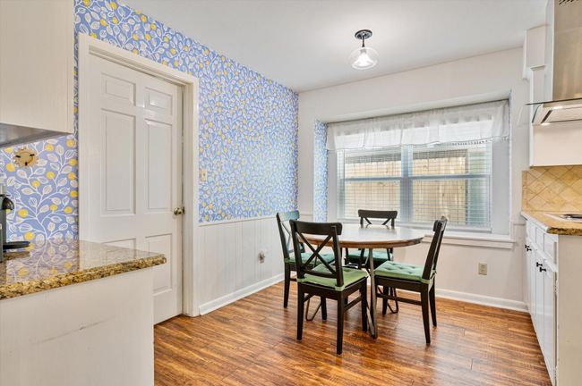 Such a happy breakfast room | Image 23