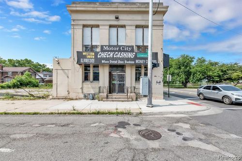 9137 Linwood St, Detroit, MI, 48206-1958 | Card Image