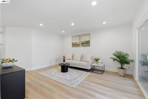416 Sequim Cmn, Fremont, CA, 94539-7908 | Card Image