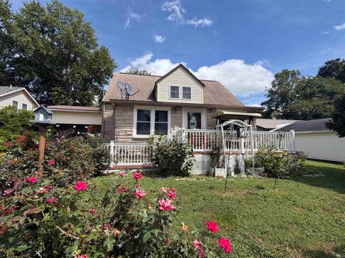 702 Nw 2nd St, Washington, IN, 47501-1535 | Card Image