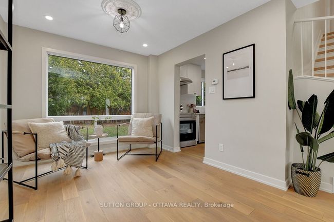 1633 Bottriell Way, House other with 5 bedrooms, 3 bathrooms and 4 parking in Orléans ON | Image 11