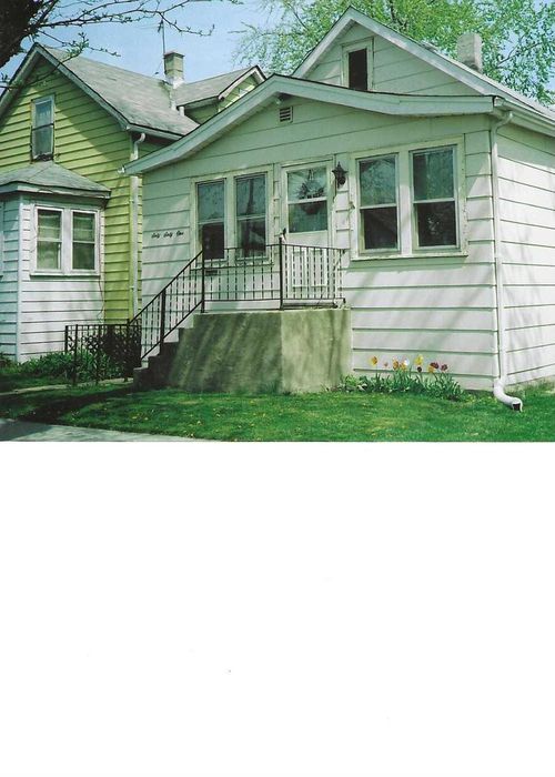6061 S 74th Ct, Summit, IL, 60501-1524 | Card Image