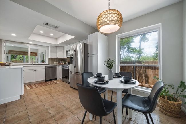 1406 Radam Cir, House other with 3 bedrooms, 2 bathrooms and 4 parking in Austin TX | Image 14