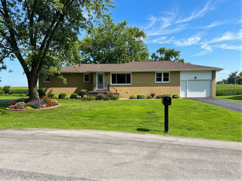 2886 S Southbrook Dr, Kankakee, IL, 60901-7198 | Card Image