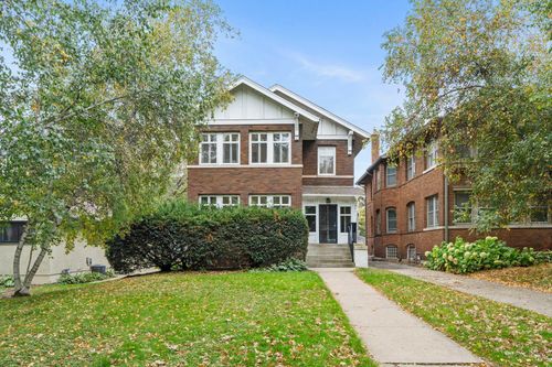 700 Summit Ave, Saint Paul, MN, 55105-3440 | Card Image