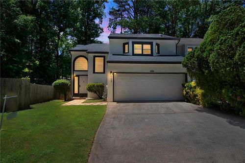 1452 Briaroaks Trl Ne, Atlanta, GA, 30329-3565 | Card Image