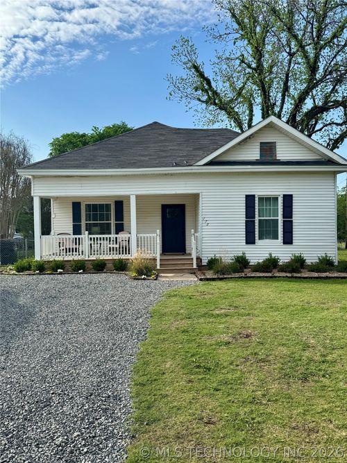 112 E Maple Street, Fort Gibson, OK, 74434 | Card Image