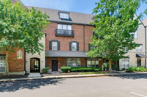 6065 Craughwell Ln, Dublin, OH, 43017-3467 | Card Image